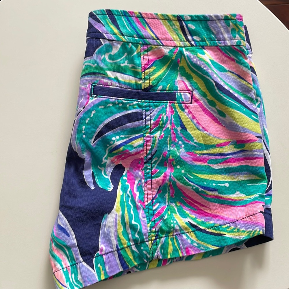 Lilly Pulitzer Multicolor Tropical Print Women’s Shorts